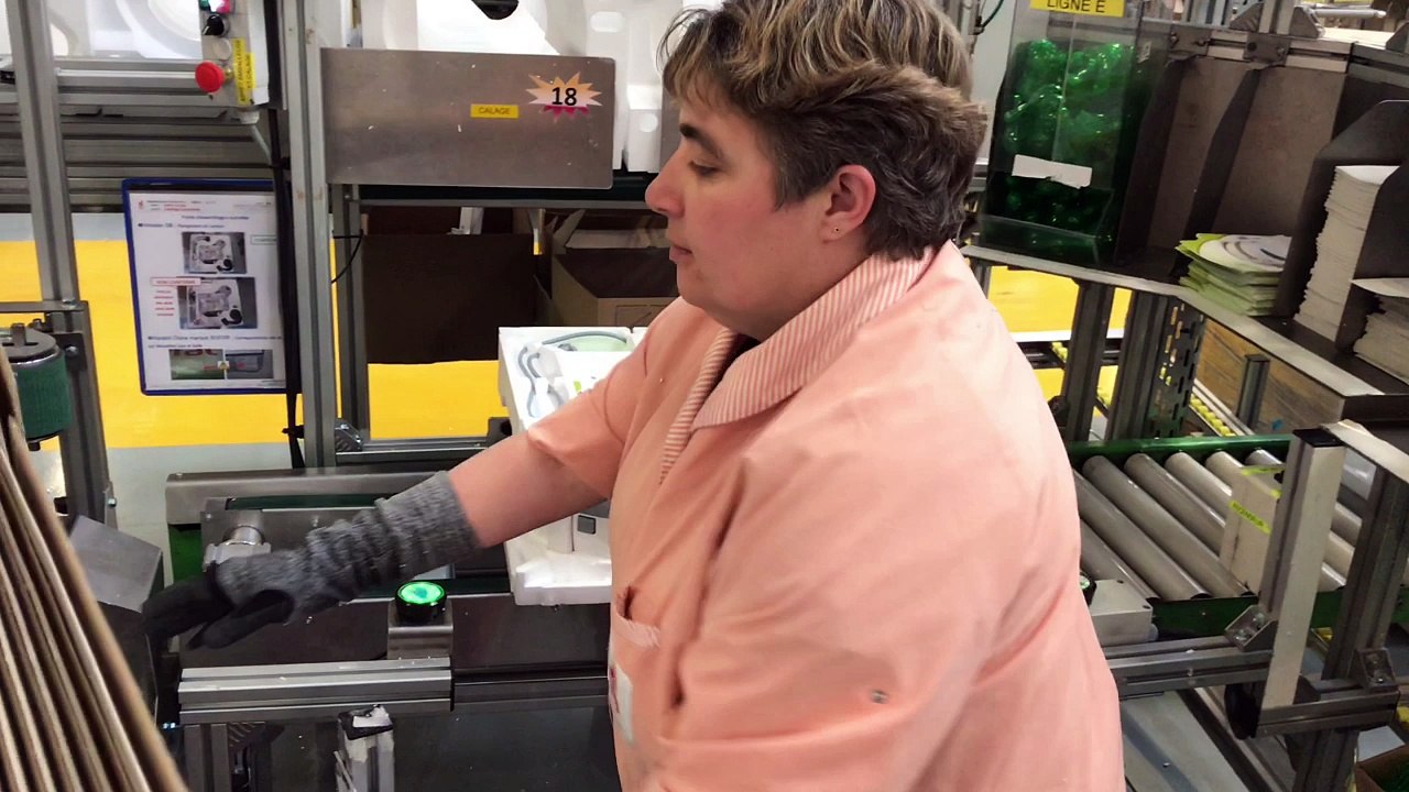 La fabrication de l'Actifry chez Seb à Is-sur-Tille