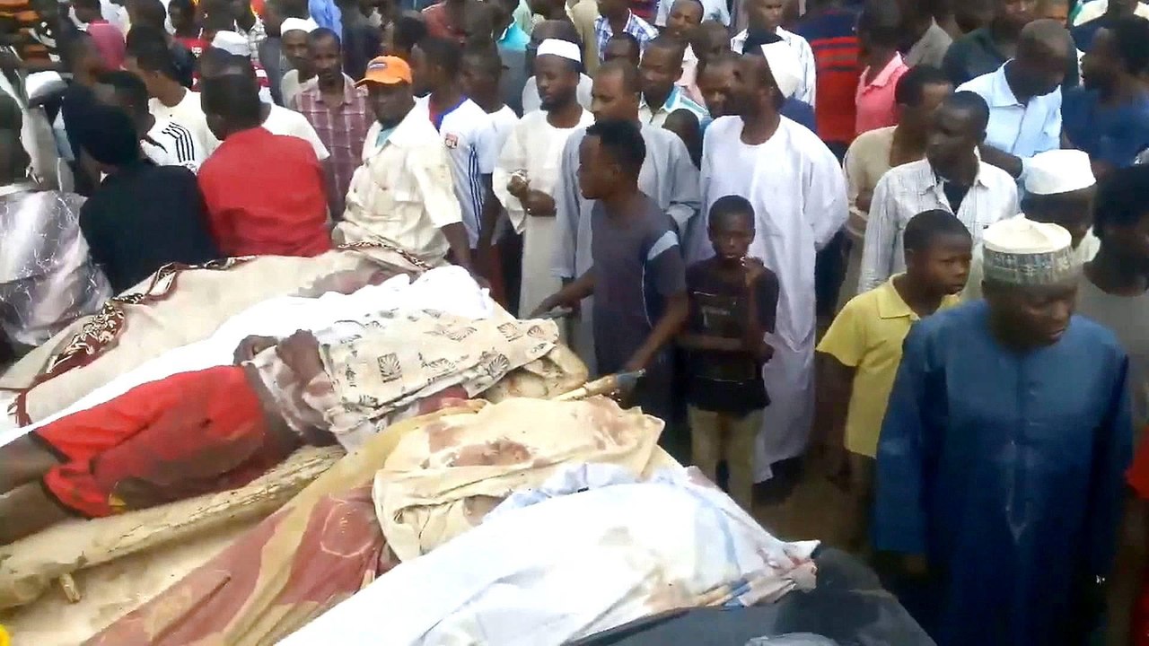 CAR protesters place bodies of victims outside UN building