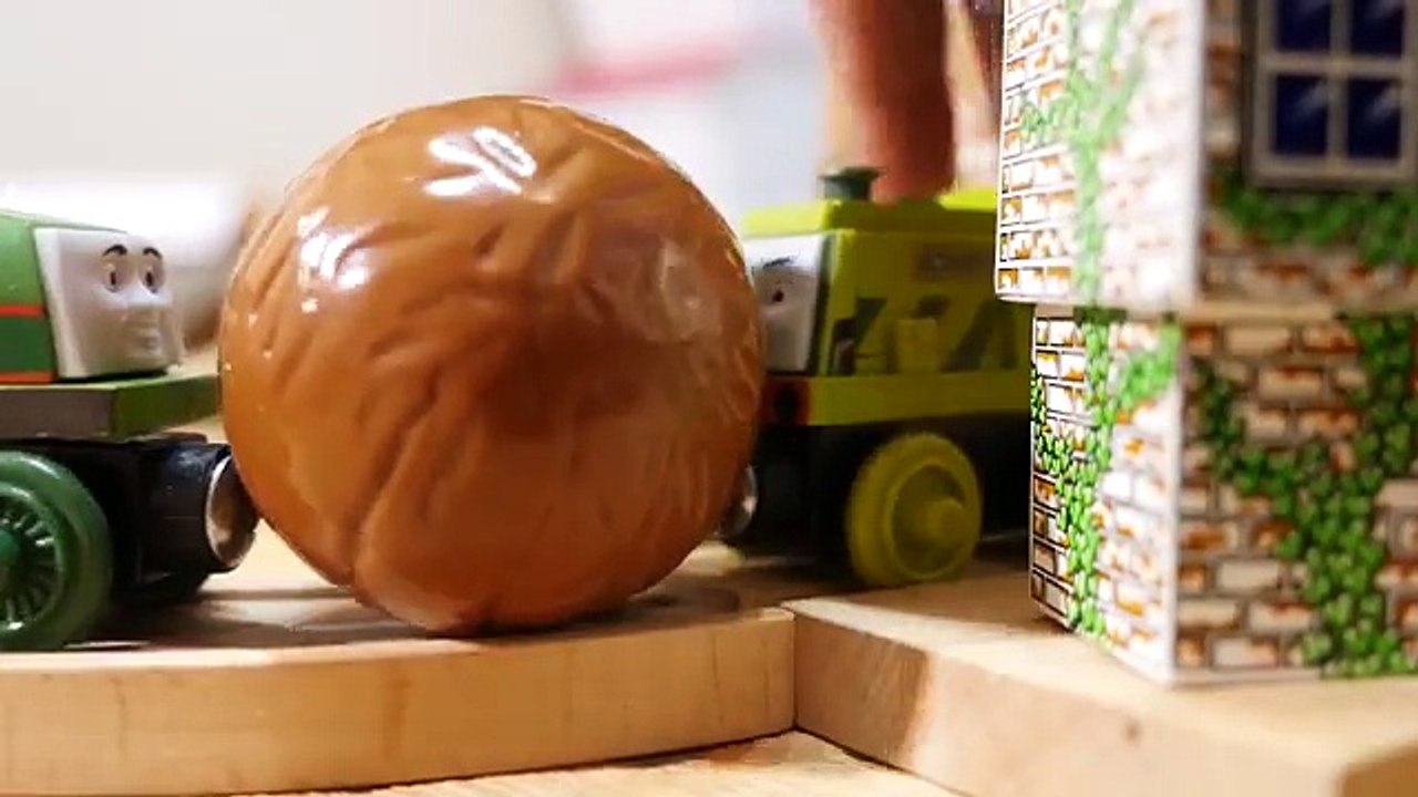 Wooden railway Thomas & Friends Toys, Thomas, Toby, Boulder, Caitlin, Hiro, Rocky, Dash, James etc.