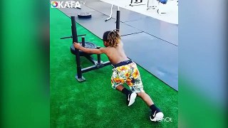 The Strongest Kids In The World - 8 Year Old American Football Jaylen Huff