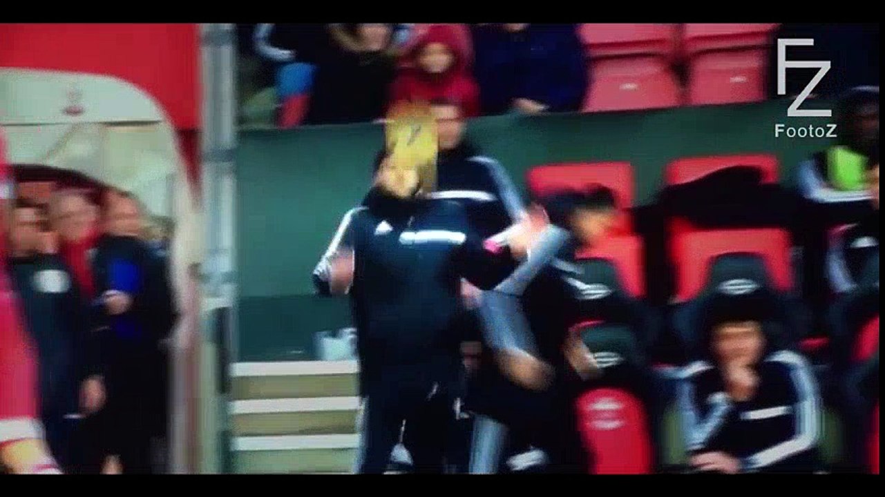 Crazy Managers Skills in Football Match ● HD | A little bit of this a little bit of that