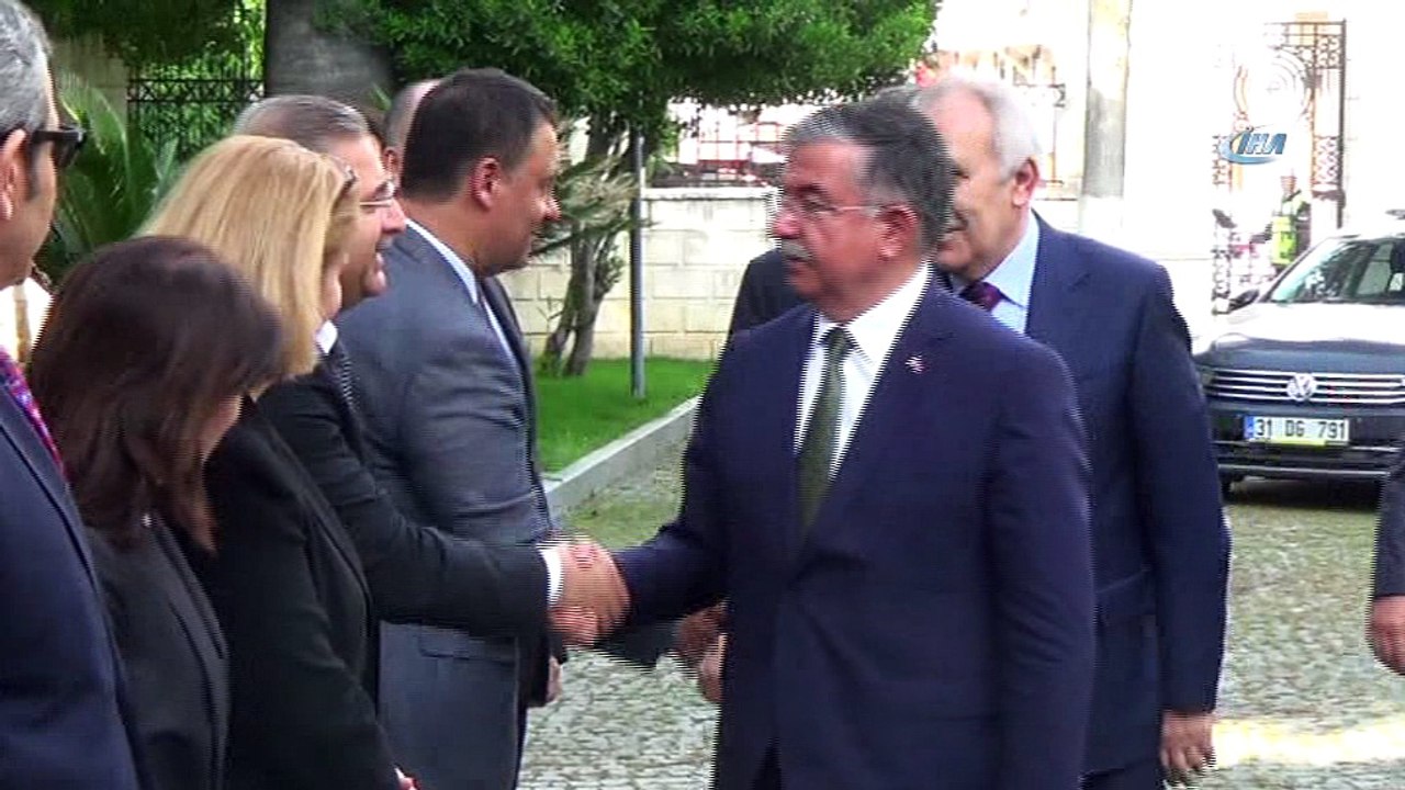 Milli Eğitim Bakanı İsmet Yılmaz:“ Hatay’a ise bu dönemde Türkiye’deki 64 milyarın içerisinde 1 Milyar 415 Milyon 192 Bin Liralık bir eğitim yatırımı yaptık”