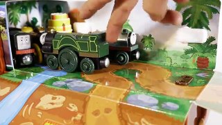 Wooden Thomas Toy Zoo Lion Bus Box video for children