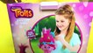 ANNA CUTS POPPYS HAIR OFF Trolls Poppy Style Station Makeover Toys Review TROLL TOY HAIRCUT