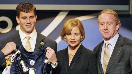 2004: Chargers draft Eli, then trade him to Giants