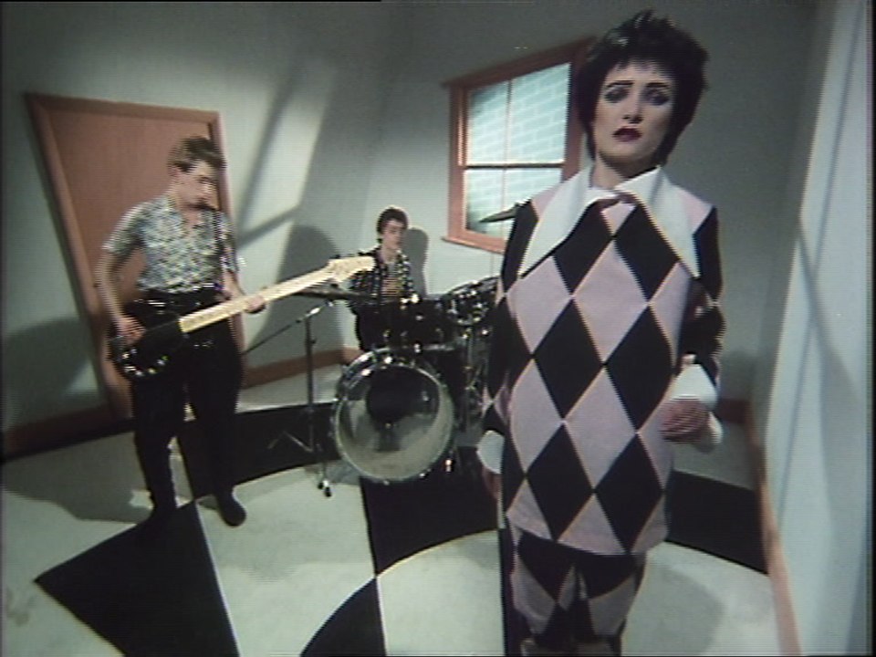 Happy House Siouxsie And The Banshees Remix