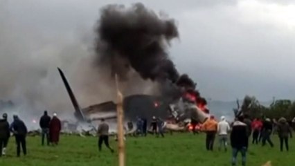 알제리서 군용기 추락해 250여 명 사망 '최악의 참사' / YTN