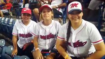Estas hermosas chicas le desean la mejor de la suerte al equipo de Panamá Metro. #VamosMetro Si tu equipo es Panamá Metro dale 