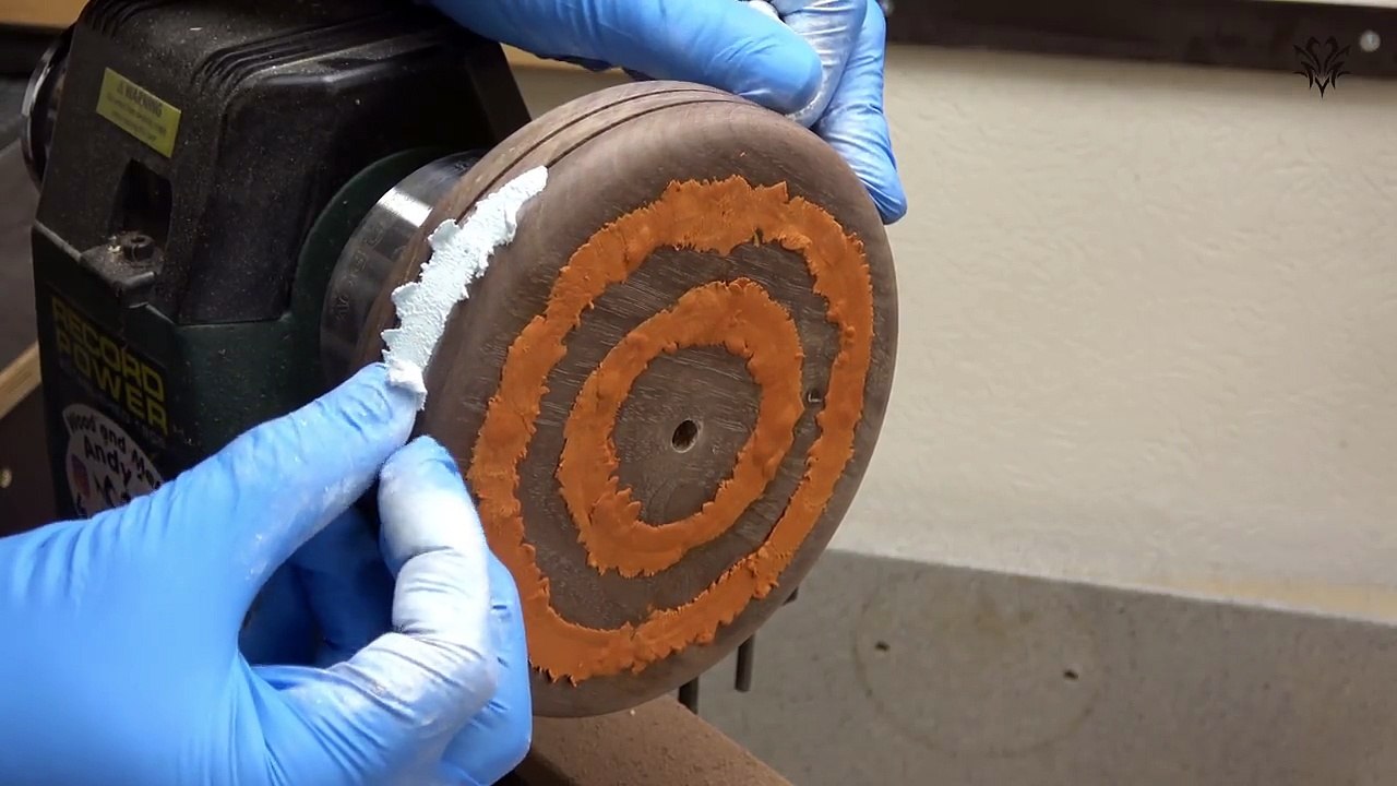  Küchenrollen Halter Deluxe selber machen / Nussbaum und Kirsche