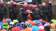 Polícia del País Vasco agrede con brutalidad a manifestantes pacíficos