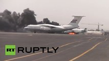 Sin salida: Los bombardeos de Arabia Saudita destruyen aviones de evacuación en Yemen