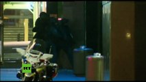 Momento de la operación de rescate de los rehenes en Sídney con balas reales y granadas