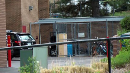 Arvada, Colorado Police Department dislikes anonymous photography 1 of 3