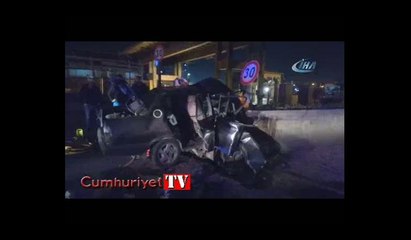 TEM'de gişelere çarpan otomobildeki 24 yaşındaki genç öldü