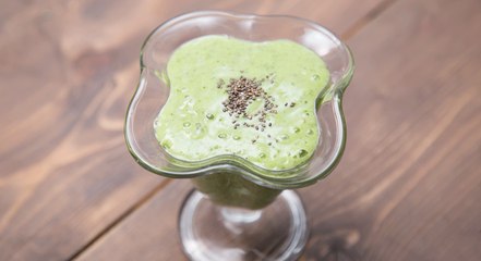 طريقة عمل سموثي الديتوكس الأخضر ببذور الشيا