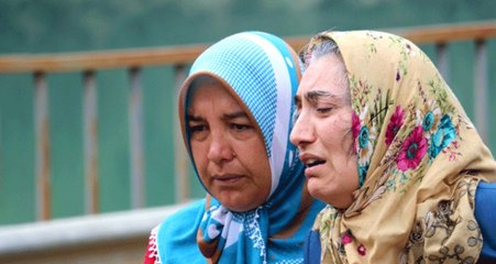 Otomobilleri Göle Uçan Baba ve Oğullarını Arama Çalışmaları Sürüyor