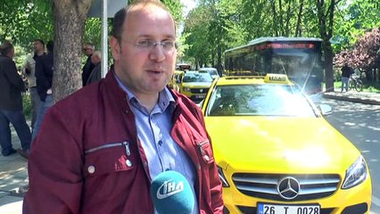 Son model lüks otomobili taksi yaptı