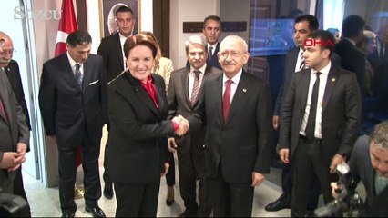 Скачать видео: CHP Lideri Kılıçdaroğlu, İyi Parti Başkanı Meral Akşener'i ziyaret etti