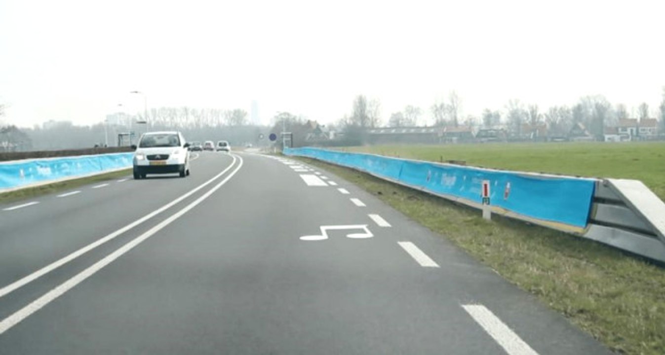 Hollanda'da "Marş Çalan" Yol Açıldıktan Bir Gün Sonra Kapatıldı