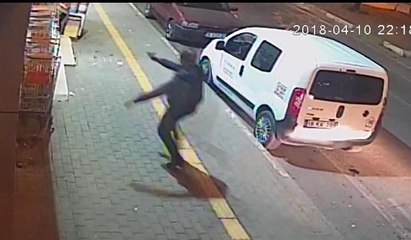 Spor eğitmeni Ali Özden öldürülme anı kamerada... Silahla kovaladı