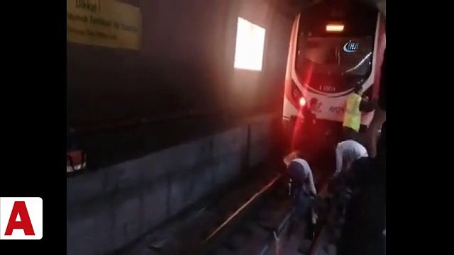 Marmaray�daki feci kaza ve kurtarma çalışmaları kamerada