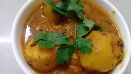Dum Aloo Recipe In Hindi | Dum Aloo Recipe