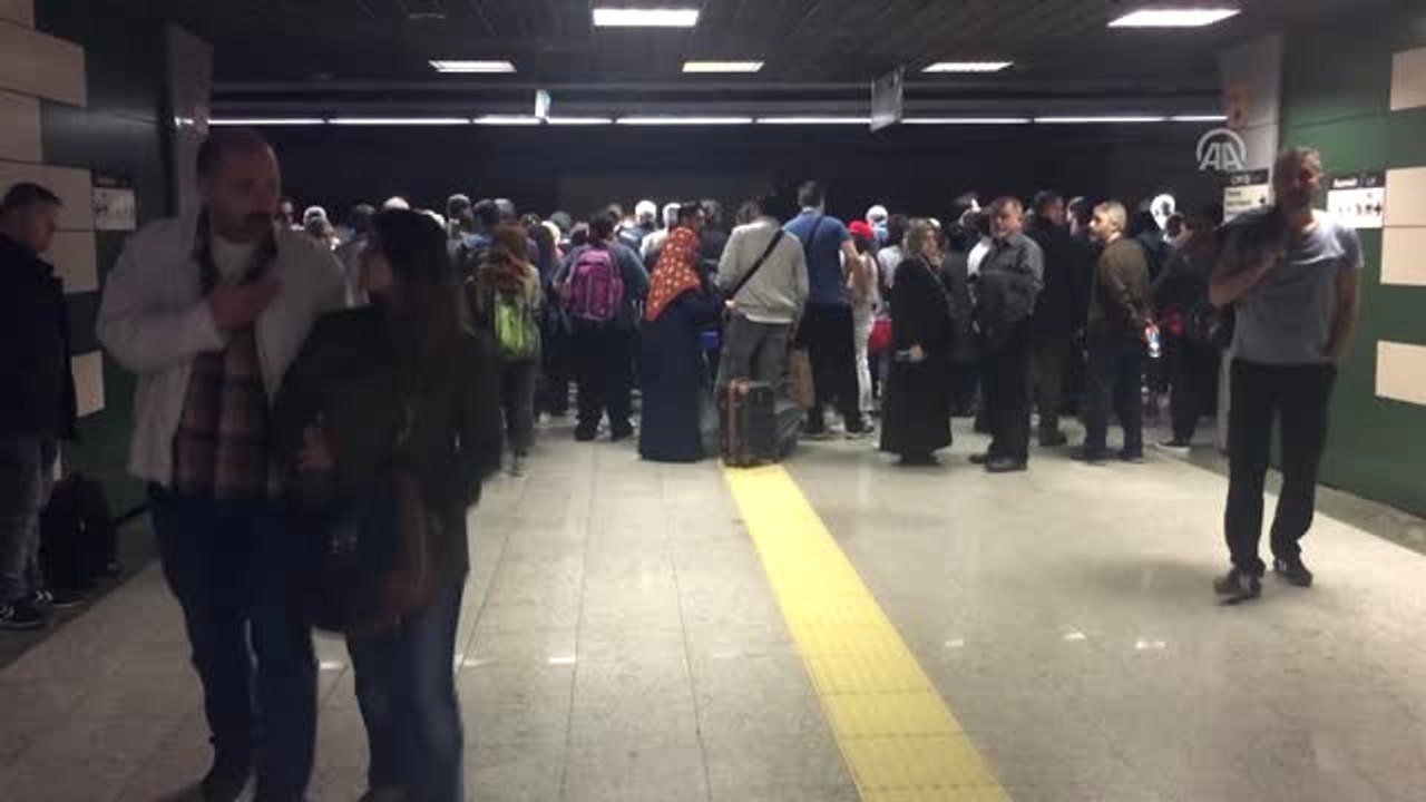 Marmaray'da Seferler Durdu
