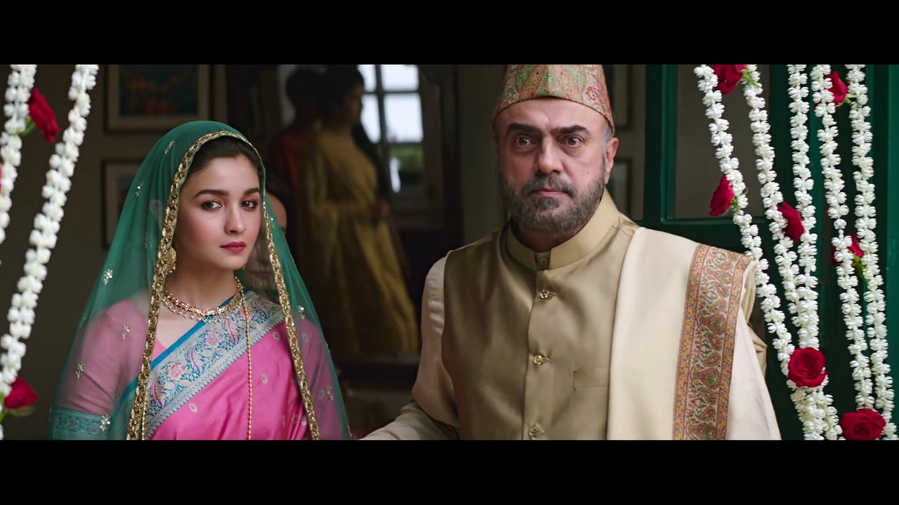 ‘Raazi’ Official Trailer _ Alia Bhatt, Vicky Kaush