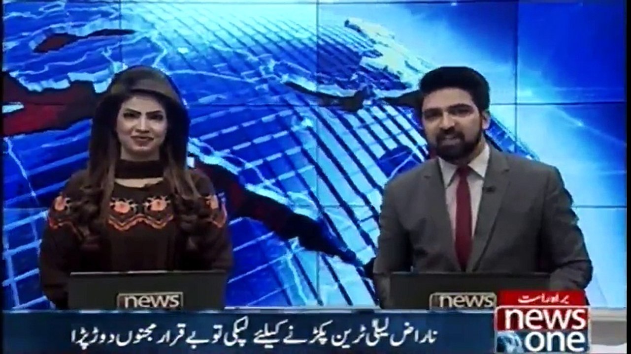 Checkout The Filmy Scene at Multan Railway Station