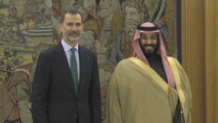 Felipe VI y el príncipe saudí examinan en Zarzuela la cooperación bilateral