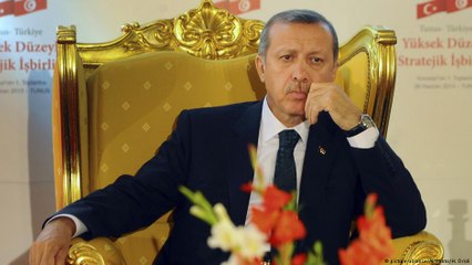 عمدة تركي شيوعي يساري "يتحدى" إردوغان