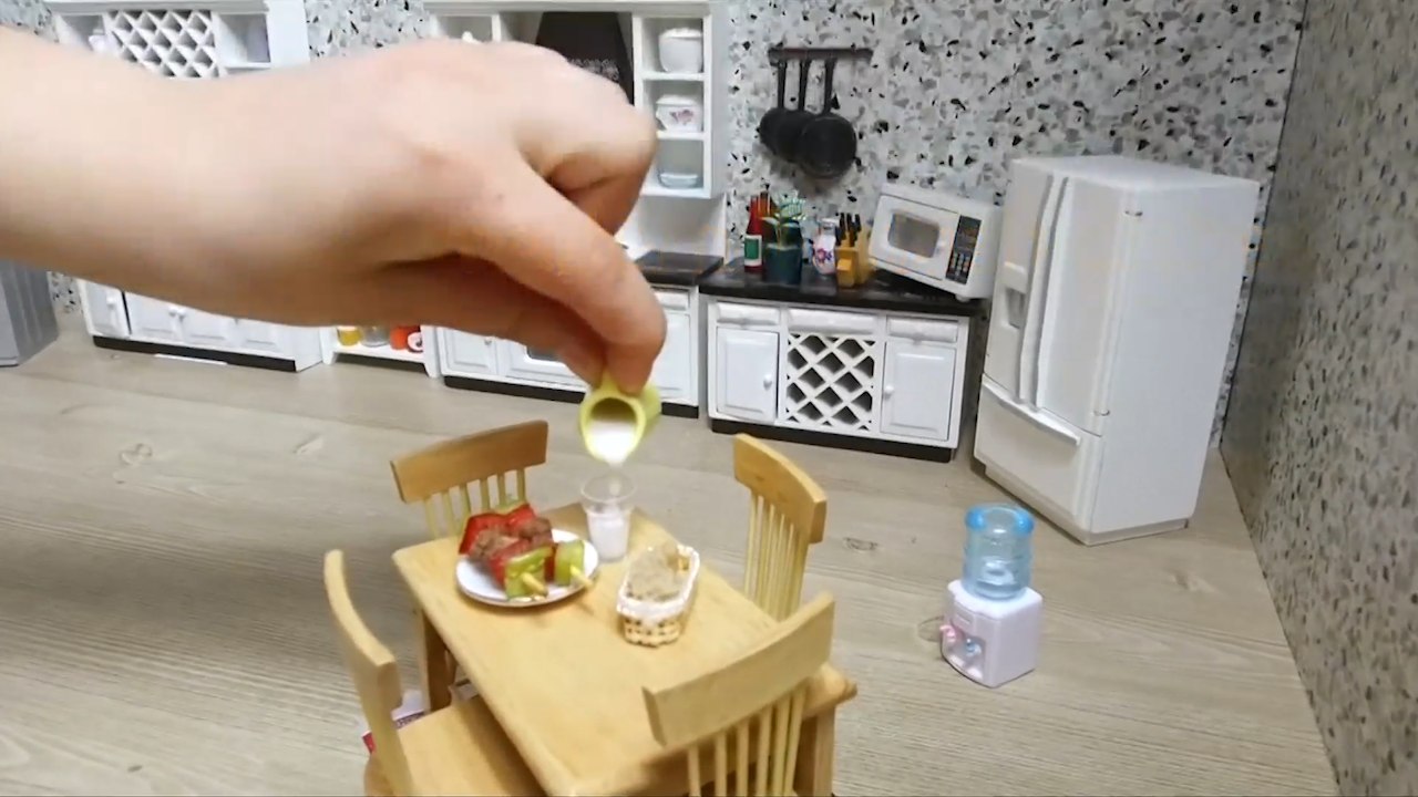 Turkey's Tiny Kitchen Serves Up A Feast
