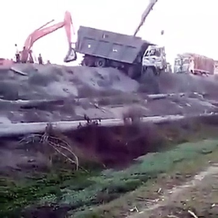 Muckshifting and Mining  Accident