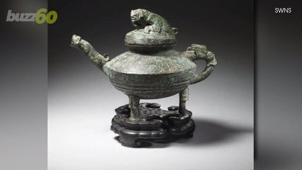 Ancient Teapot Likely Stolen from Chinese Emperor Sells for Over $580K