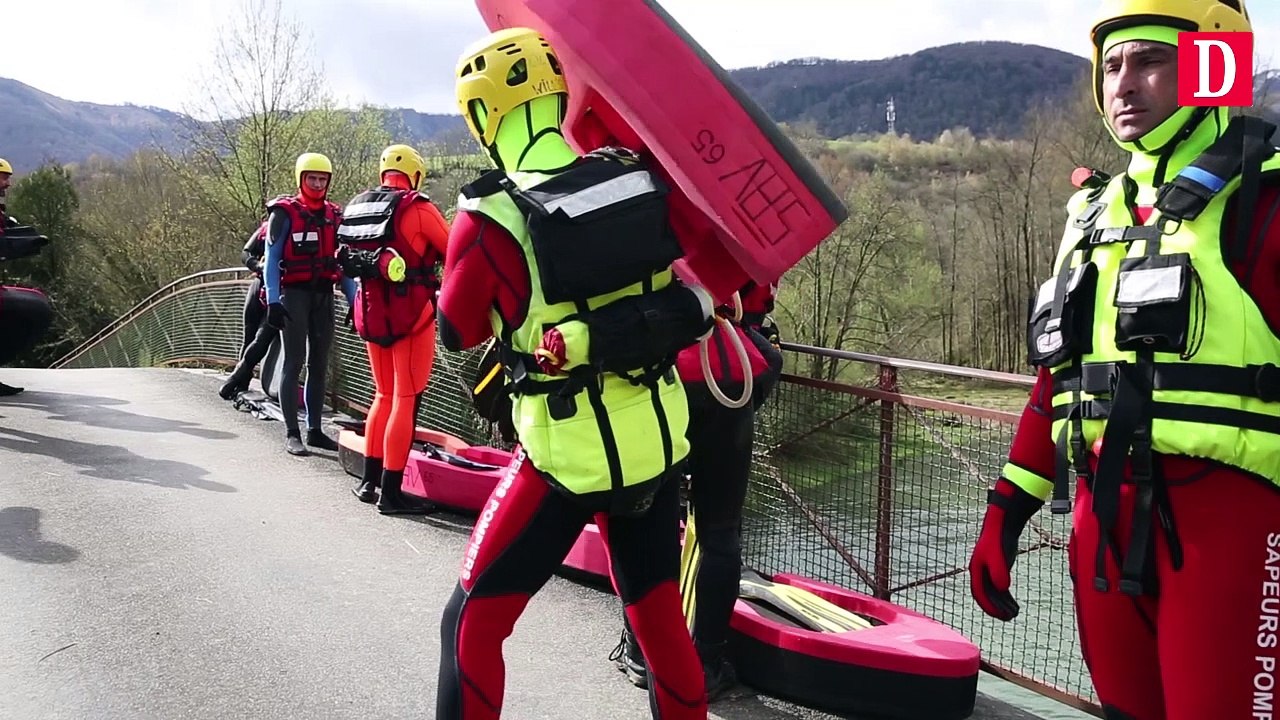 Les pompiers plongeurs d'Occitanie unis pour un entraînement inondations