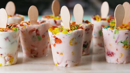 Fruity Pebble Pops Make Breakfast Feel Like A Party