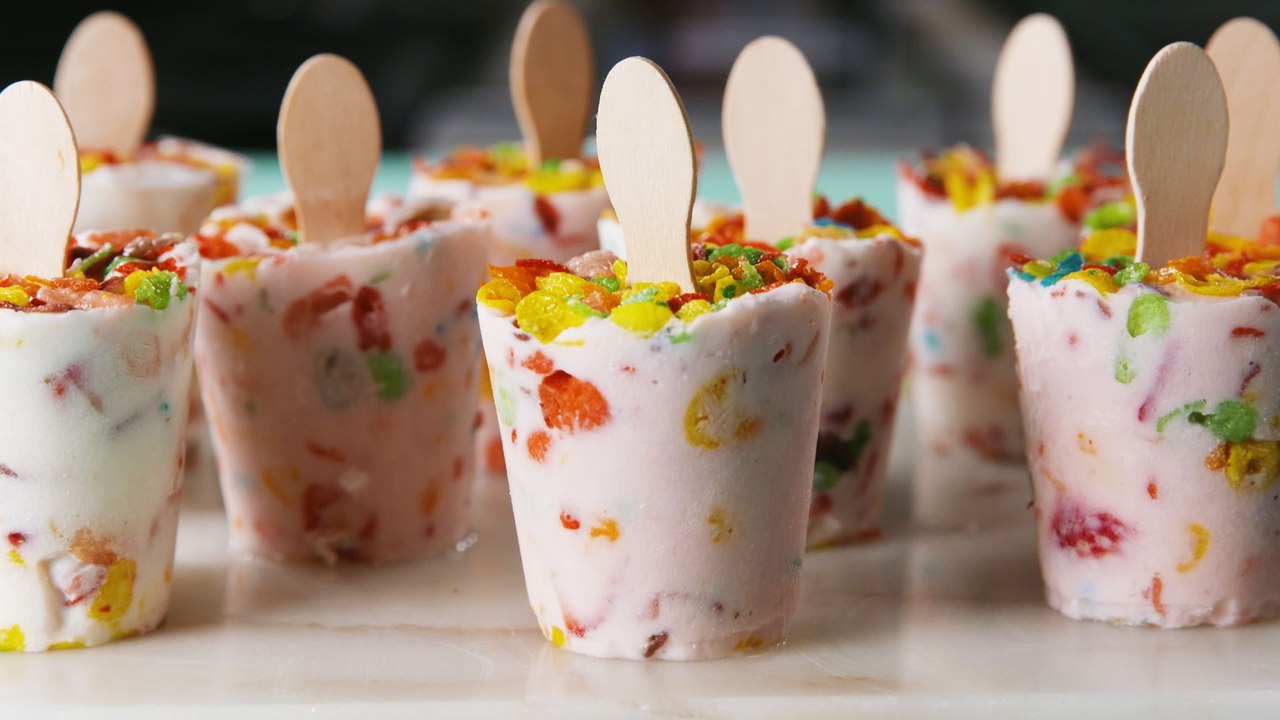 Fruity Pebble Pops Make Breakfast Feel Like A Party