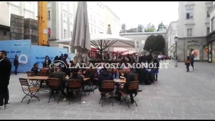 VIDEO - I LAZIALI A SALISBURGO! PARTONO I CORI AL MEETING POINT!