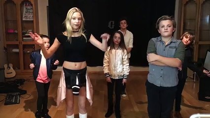 Sophy Teaches a LIVE dance on Live ly!! | Gs and the GiRls