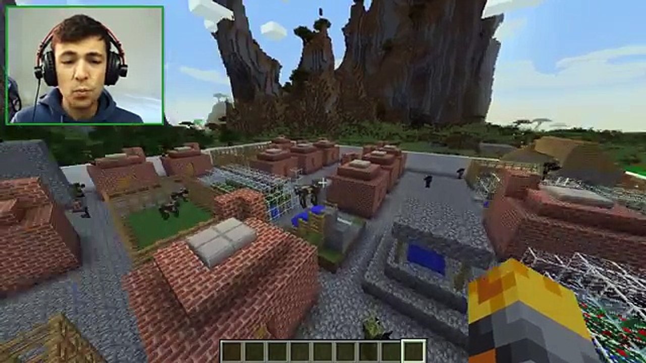 Minecraft ZOMBIE APOCALYPSE MOD / SURVIVE THE DREADED ZOMBIE INVASION!! Minecraft