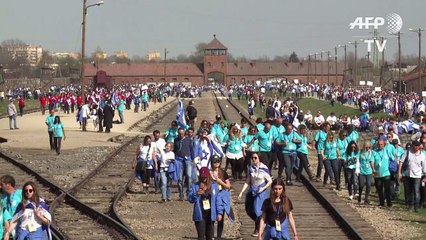 Marche des Vivants dans le camp d'Auschwitz-Birkenau