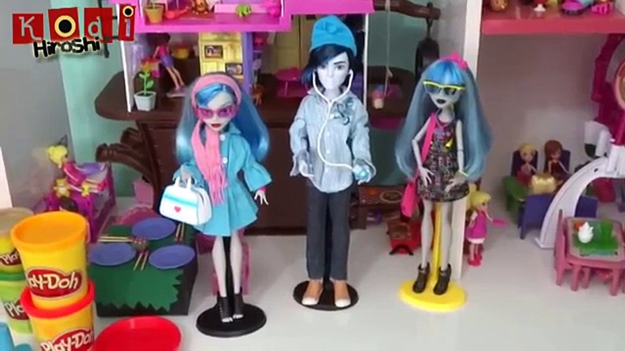 Look Monster High+Espaguete Play Doh