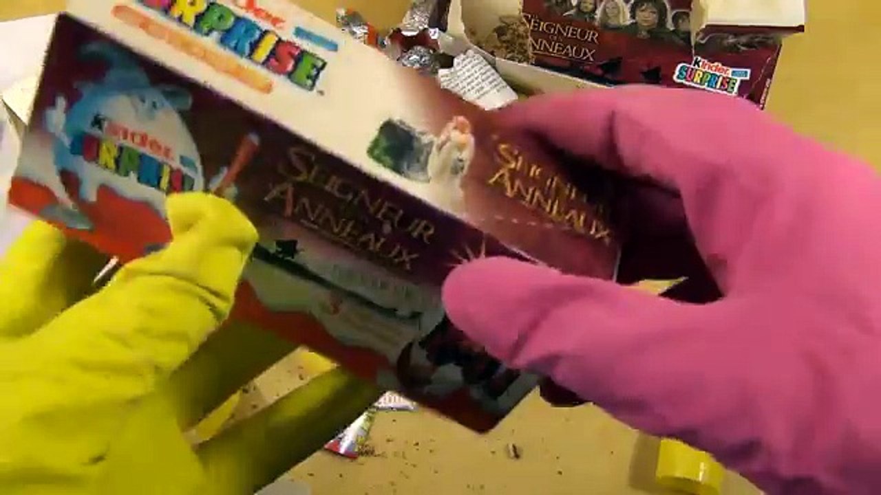 Old Kinder Surprise Egg Unboxing [Lord of the Rings Edition] (super rare)