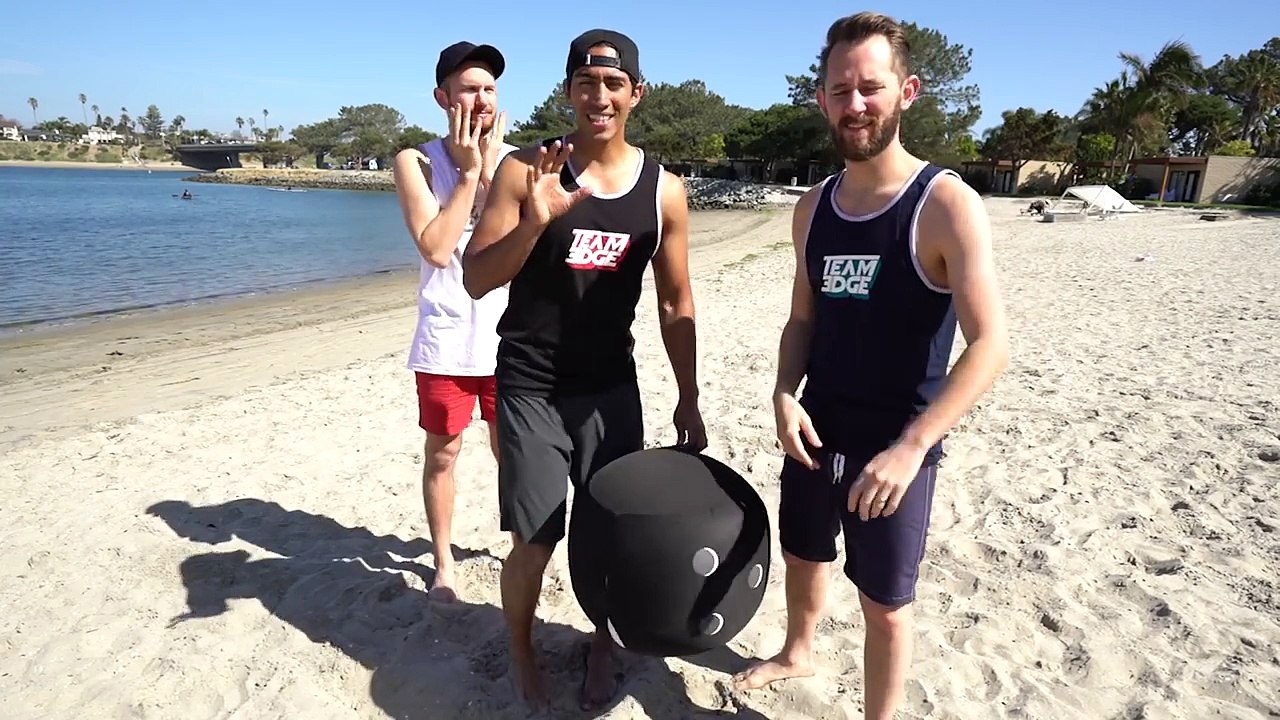 GIANT BEACH BOWLING CHALLENGE!! -  Edge Games [Day 1]