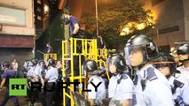 Hong Kong: La Policía desaloja campamento de manifestantes