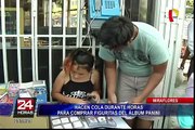 Miraflores: hinchas hacen largas colas para conseguir figuritas del álbum Panini