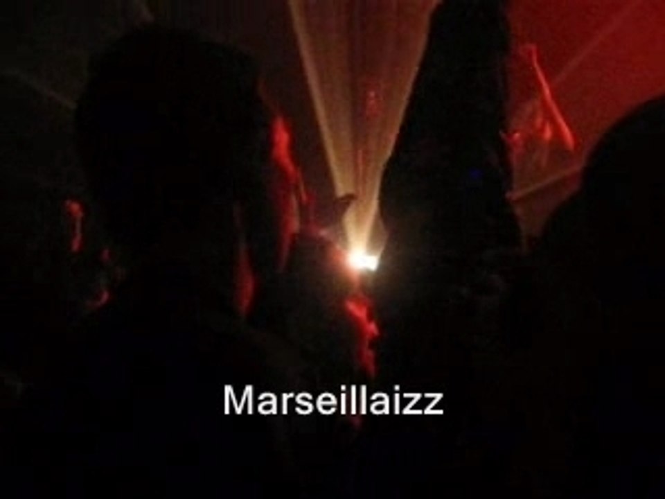 Bombe Humaine Avec Toute La Team Street Skillz