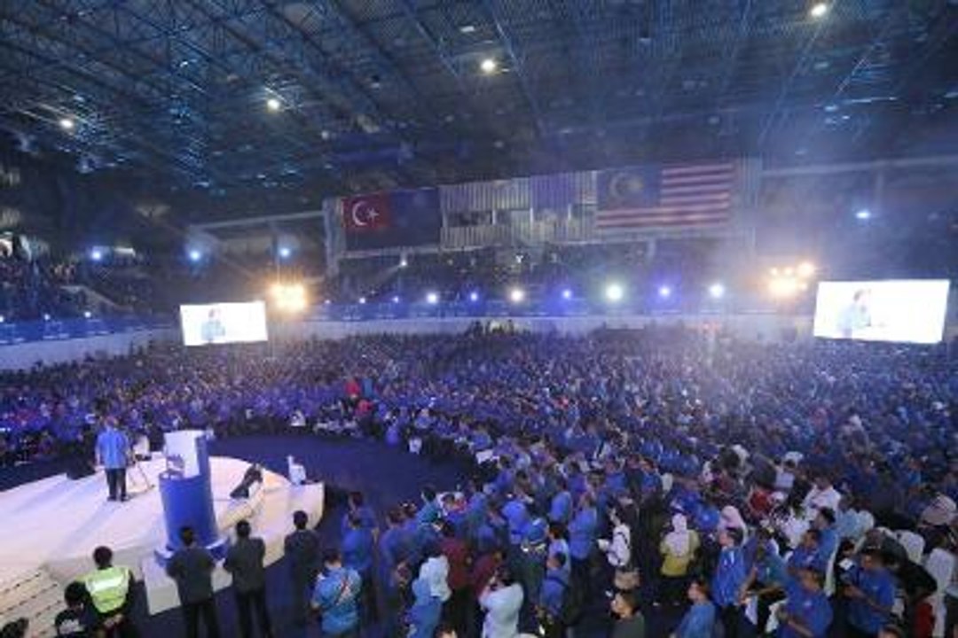 GE14: No "parachute candidates" for BN’s 82 seats in Johor