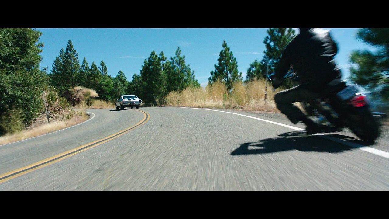 Traffik - Car Chase