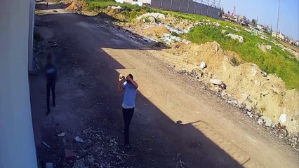 Güvenlik kameralarını kırıp iş yerini soydular - ADANA